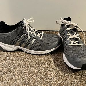 Women's Adidas Running Shoes Size 10 Gray